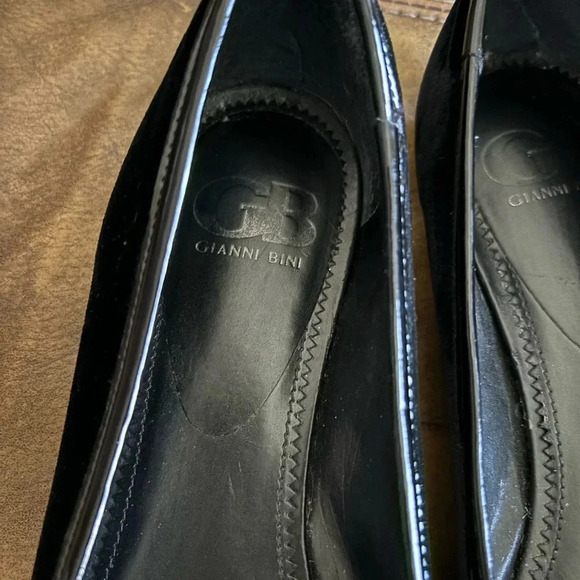 Gianni Bini flats. Black velvet gorgeous - Picture 3 of 5